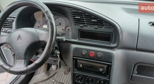 Серый Ситроен Берлинго, объемом двигателя 1.9 л и пробегом 277 тыс. км за 3999 $, фото 8 на Automoto.ua