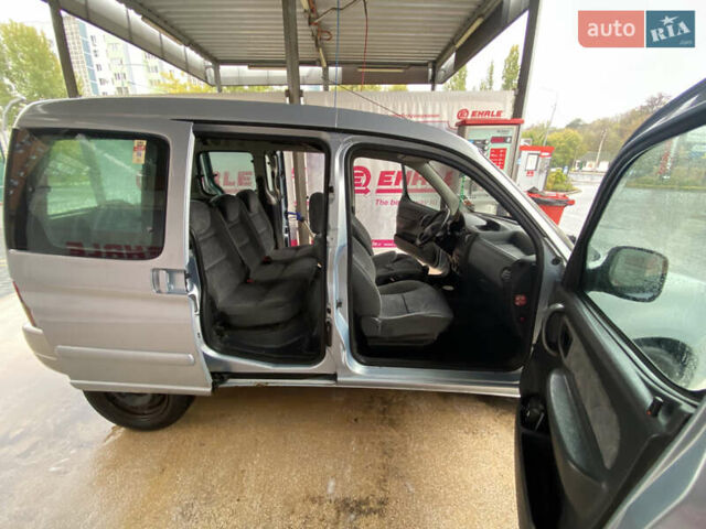 Ситроен Берлинго 2003 в Черкассах на Automoto.ua Серый Ситроен Берлинго, объемом двигателя 1.9 л и пробегом 300 тыс. км за 2200 $, фото 18 на Automoto.ua