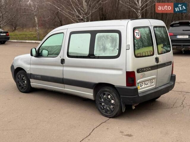 Серый Ситроен Берлинго, объемом двигателя 1.9 л и пробегом 249 тыс. км за 2750 $, фото 5 на Automoto.ua