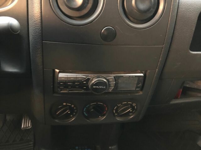 Сірий Сітроен Берлінго, об'ємом двигуна 1.9 л та пробігом 3 тис. км за 3400 $, фото 4 на Automoto.ua