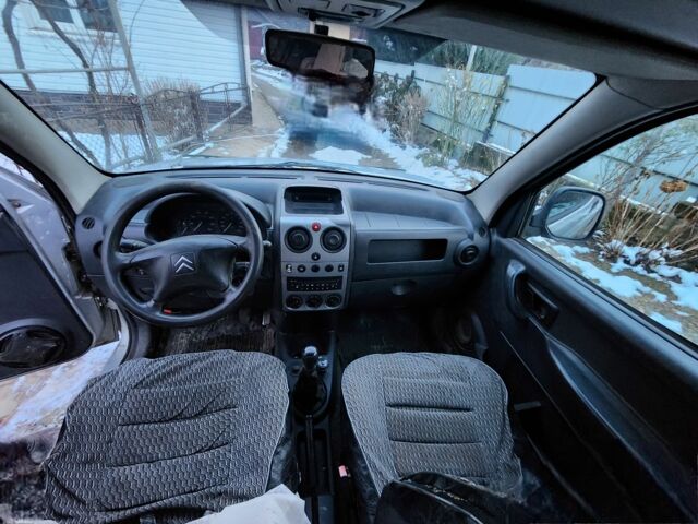 Сірий Сітроен Берлінго, об'ємом двигуна 1.9 л та пробігом 390 тис. км за 1600 $, фото 9 на Automoto.ua