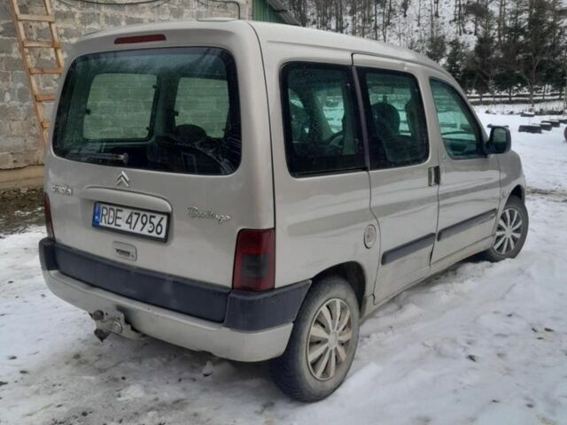 Серый Ситроен Берлинго, объемом двигателя 1.9 л и пробегом 290 тыс. км за 1850 $, фото 3 на Automoto.ua