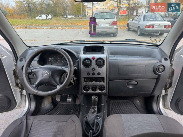 Сітроен Берлінго 2004 у Житомирі на Automoto.ua Сірий Сітроен Берлінго, об'ємом двигуна 1.4 л та пробігом 250 тис. км за 2900 $, фото 11 на Automoto.ua