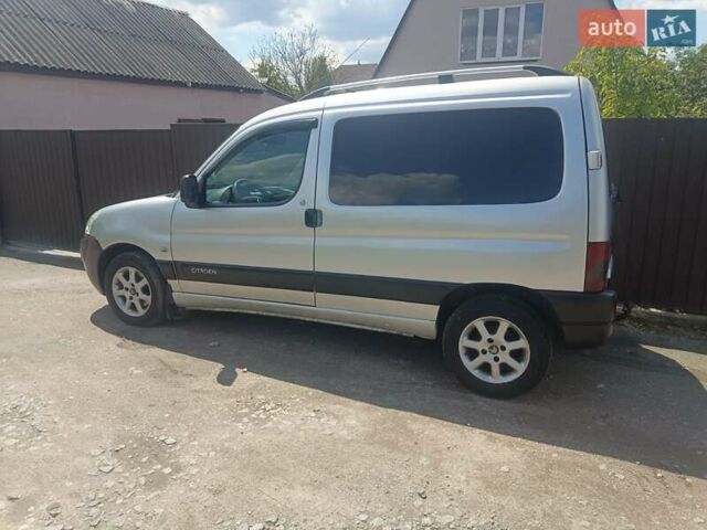 Серый Ситроен Берлинго, объемом двигателя 2 л и пробегом 208 тыс. км за 4100 $, фото 4 на Automoto.ua