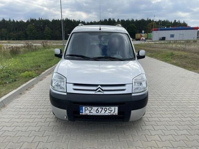 Ситроен Берлинго 2005 в Павлограде на Automoto.ua Серый Ситроен Берлинго, объемом двигателя 0 л и пробегом 180 тыс. км за 1900 $, фото 1 на Automoto.ua