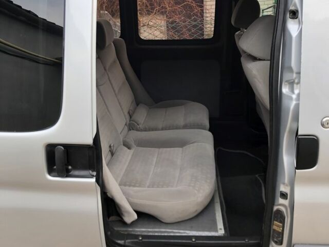 Ситроен Берлинго 2005 в Луцке на Automoto.ua Серый Ситроен Берлинго, объемом двигателя 2 л и пробегом 3 тыс. км за 4192 $, фото 3 на Automoto.ua