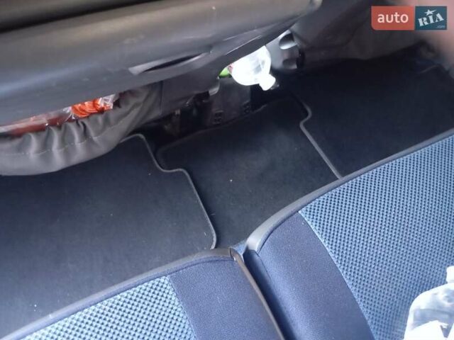 Сірий Сітроен Берлінго, об'ємом двигуна 1.6 л та пробігом 175 тис. км за 5700 $, фото 1 на Automoto.ua