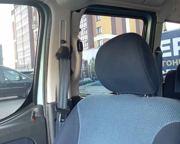 Сірий Сітроен Берлінго, об'ємом двигуна 1.6 л та пробігом 175 тис. км за 5700 $, фото 3 на Automoto.ua