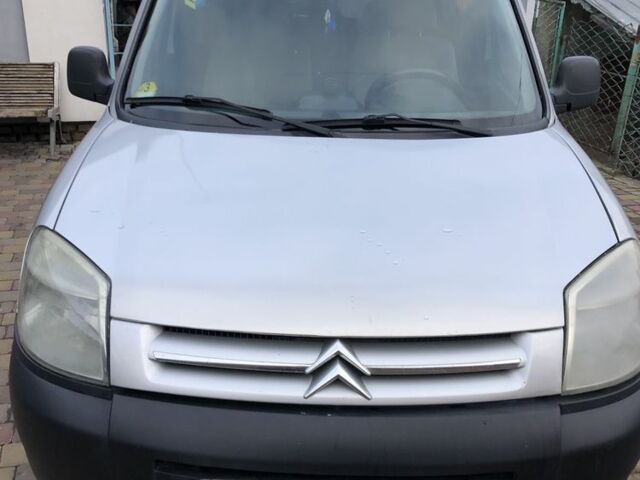 Ситроен Берлинго 2005 в Луцке на Automoto.ua Серый Ситроен Берлинго, объемом двигателя 2 л и пробегом 3 тыс. км за 4192 $, фото 1 на Automoto.ua