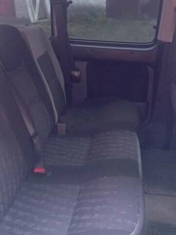 Серый Ситроен Берлинго, объемом двигателя 1.4 л и пробегом 230 тыс. км за 3700 $, фото 3 на Automoto.ua