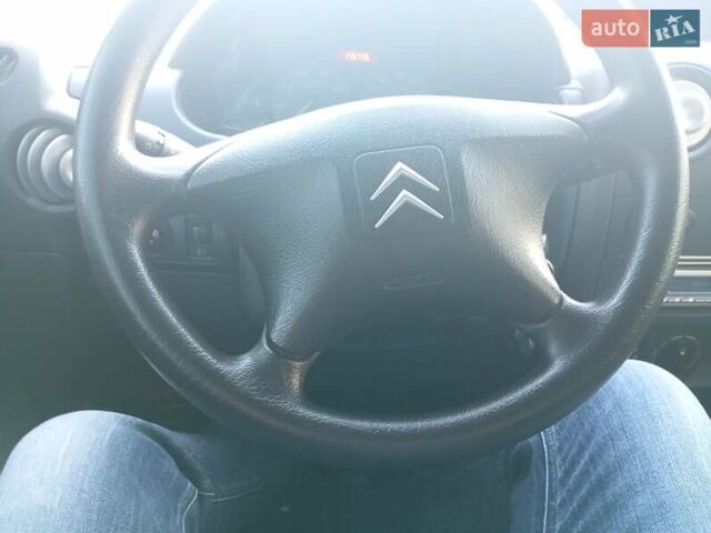 Сірий Сітроен Берлінго, об'ємом двигуна 1.6 л та пробігом 175 тис. км за 5700 $, фото 6 на Automoto.ua