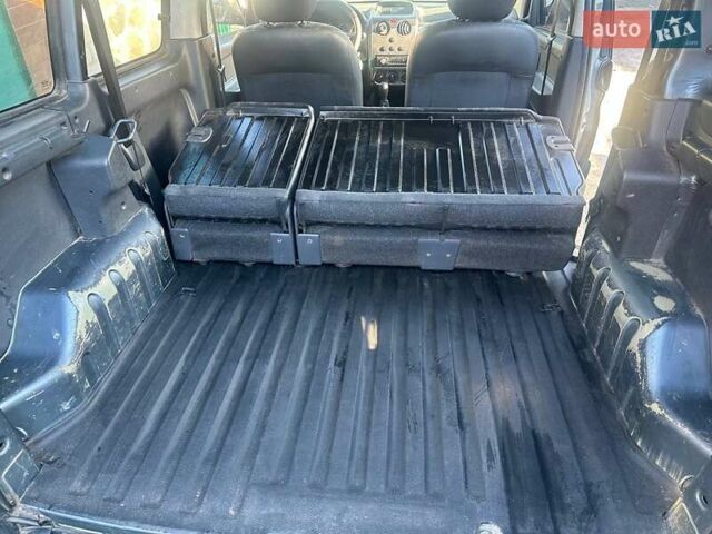 Ситроен Берлинго 2006 в Черкассах на Automoto.ua Серый Ситроен Берлинго, объемом двигателя 1.9 л и пробегом 350 тыс. км за 3600 $, фото 23 на Automoto.ua