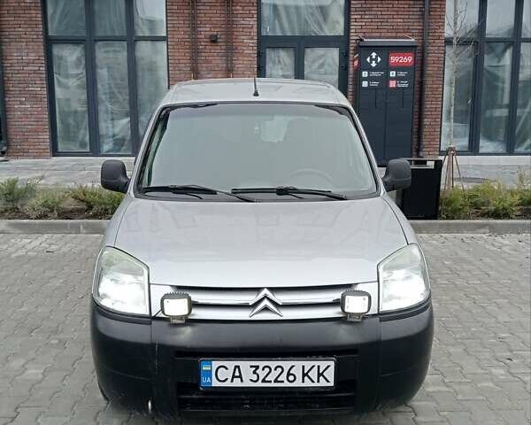 Серый Ситроен Берлинго, объемом двигателя 1.87 л и пробегом 277 тыс. км за 4300 $, фото 2 на Automoto.ua