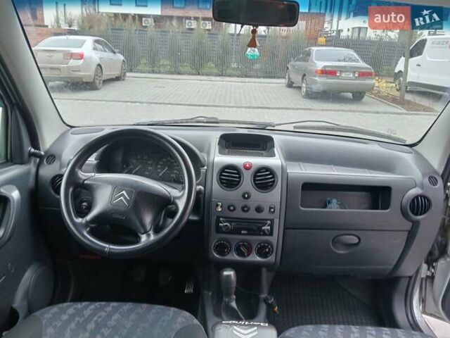 Серый Ситроен Берлинго, объемом двигателя 1.87 л и пробегом 277 тыс. км за 4300 $, фото 5 на Automoto.ua