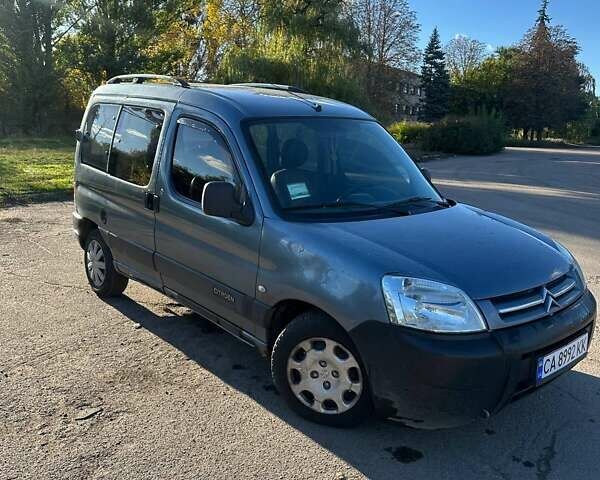Ситроен Берлинго 2006 в Черкассах на Automoto.ua Серый Ситроен Берлинго, объемом двигателя 1.9 л и пробегом 350 тыс. км за 3600 $, фото 5 на Automoto.ua
