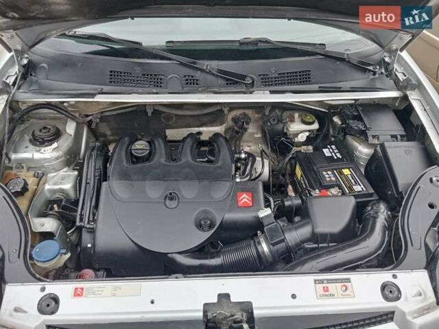 Серый Ситроен Берлинго, объемом двигателя 1.87 л и пробегом 277 тыс. км за 4300 $, фото 15 на Automoto.ua