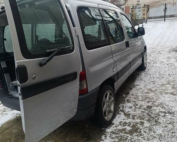 Серый Ситроен Берлинго, объемом двигателя 1.6 л и пробегом 1 тыс. км за 3900 $, фото 3 на Automoto.ua