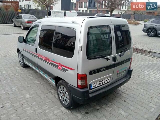 Серый Ситроен Берлинго, объемом двигателя 1.87 л и пробегом 277 тыс. км за 4300 $, фото 11 на Automoto.ua