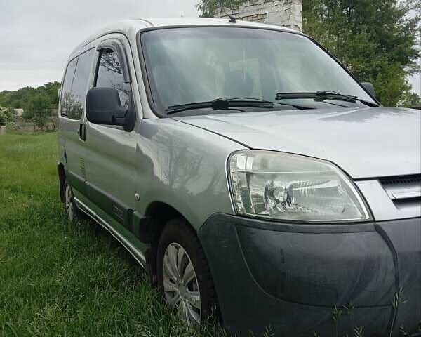 Сірий Сітроен Берлінго, об'ємом двигуна 1.6 л та пробігом 218 тис. км за 3700 $, фото 12 на Automoto.ua
