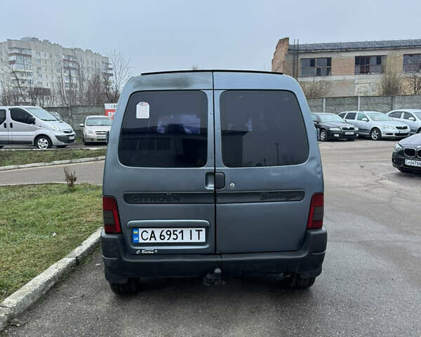 Серый Ситроен Берлинго, объемом двигателя 1.56 л и пробегом 219 тыс. км за 4450 $, фото 6 на Automoto.ua