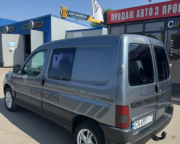 Сірий Сітроен Берлінго, об'ємом двигуна 1.56 л та пробігом 219 тис. км за 4450 $, фото 2 на Automoto.ua