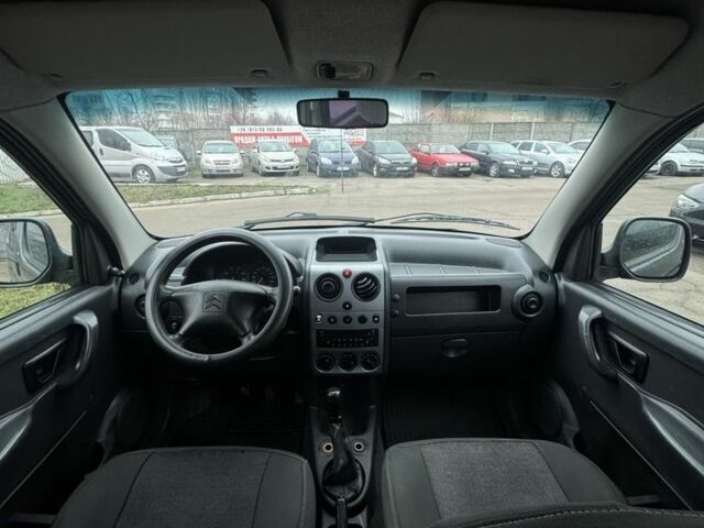 Серый Ситроен Берлинго, объемом двигателя 1.6 л и пробегом 219 тыс. км за 4450 $, фото 9 на Automoto.ua