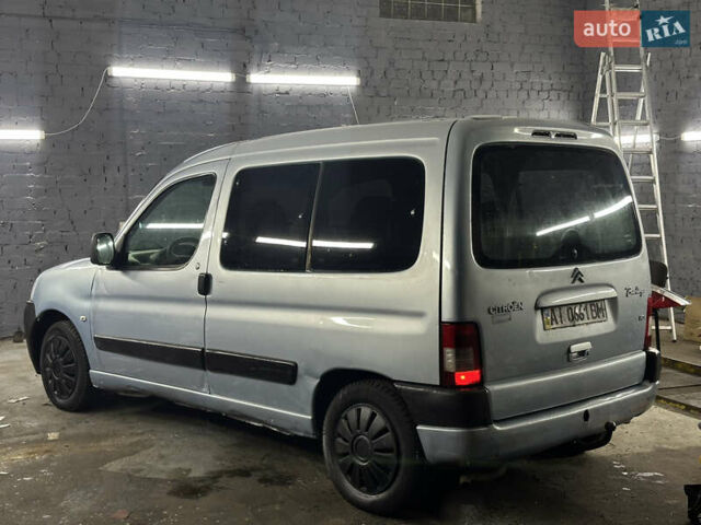 Серый Ситроен Берлинго, объемом двигателя 1.4 л и пробегом 350 тыс. км за 2950 $, фото 6 на Automoto.ua