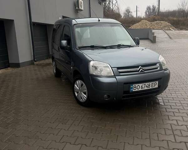 Серый Ситроен Берлинго, объемом двигателя 1.59 л и пробегом 158 тыс. км за 4999 $, фото 27 на Automoto.ua