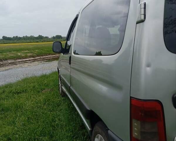 Сірий Сітроен Берлінго, об'ємом двигуна 1.6 л та пробігом 218 тис. км за 3700 $, фото 9 на Automoto.ua