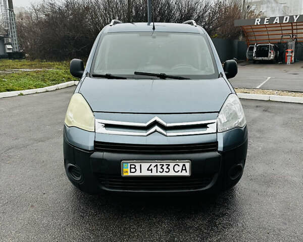 Сірий Сітроен Берлінго, об'ємом двигуна 1.6 л та пробігом 349 тис. км за 4499 $, фото 2 на Automoto.ua