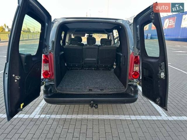 Сітроен Берлінго 2008 у Нововолинськ на Automoto.ua Сірий Сітроен Берлінго, об'ємом двигуна 1.6 л та пробігом 191 тис. км за 5900 $, фото 35 на Automoto.ua