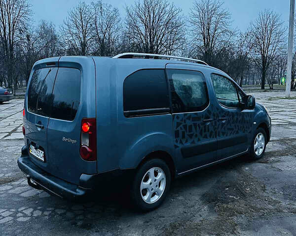 Серый Ситроен Берлинго, объемом двигателя 1.56 л и пробегом 350 тыс. км за 4500 $, фото 3 на Automoto.ua