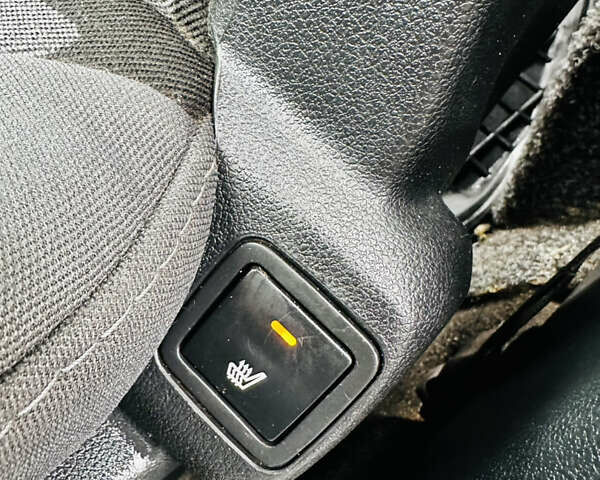 Сірий Сітроен Берлінго, об'ємом двигуна 1.6 л та пробігом 349 тис. км за 4499 $, фото 14 на Automoto.ua