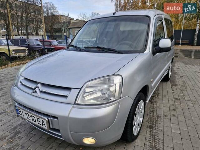 Сітроен Берлінго 2008 у Миргороде на Automoto.ua Сірий Сітроен Берлінго, об'ємом двигуна 1.6 л та пробігом 293 тис. км за 4999 $, фото 9 на Automoto.ua