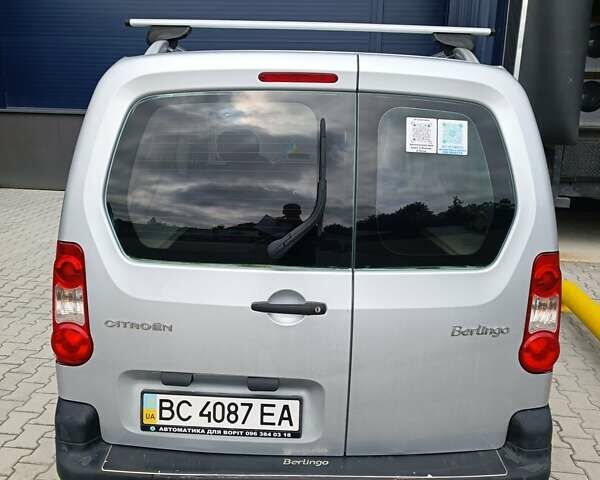 Серый Ситроен Берлинго, объемом двигателя 1.56 л и пробегом 335 тыс. км за 4800 $, фото 4 на Automoto.ua