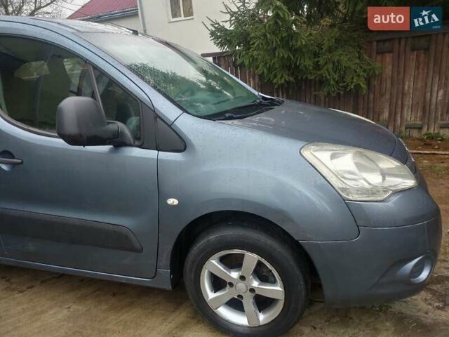 Серый Ситроен Берлинго, объемом двигателя 1.59 л и пробегом 210 тыс. км за 3950 $, фото 3 на Automoto.ua