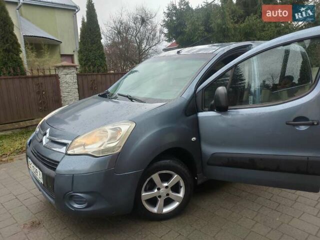 Серый Ситроен Берлинго, объемом двигателя 1.59 л и пробегом 210 тыс. км за 3950 $, фото 7 на Automoto.ua