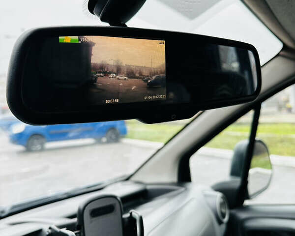 Сірий Сітроен Берлінго, об'ємом двигуна 1.6 л та пробігом 349 тис. км за 4499 $, фото 19 на Automoto.ua