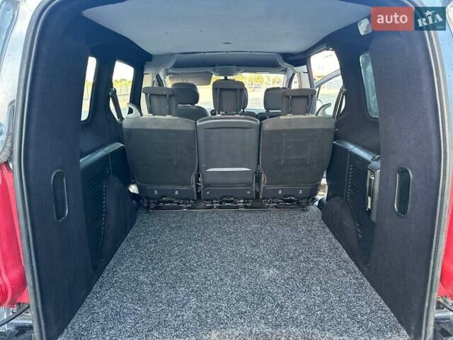 Сітроен Берлінго 2008 у Нововолинськ на Automoto.ua Сірий Сітроен Берлінго, об'ємом двигуна 1.6 л та пробігом 191 тис. км за 5900 $, фото 34 на Automoto.ua