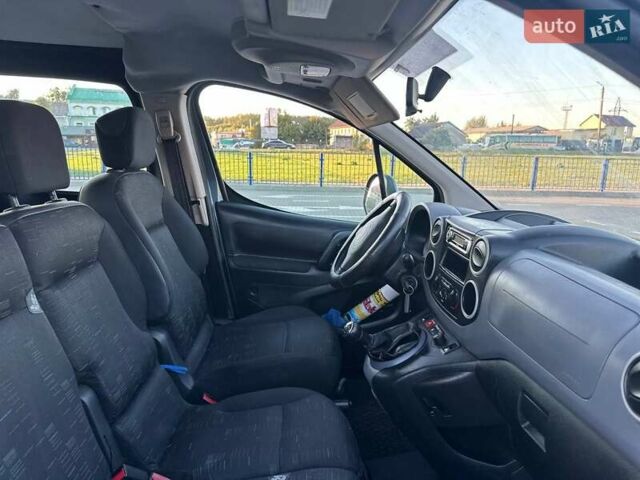 Сітроен Берлінго 2008 у Нововолинськ на Automoto.ua Сірий Сітроен Берлінго, об'ємом двигуна 1.6 л та пробігом 191 тис. км за 5900 $, фото 23 на Automoto.ua