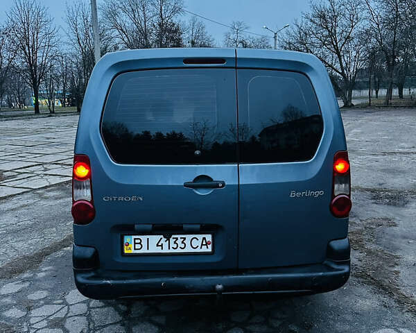 Серый Ситроен Берлинго, объемом двигателя 1.56 л и пробегом 350 тыс. км за 4500 $, фото 5 на Automoto.ua
