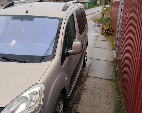 Серый Ситроен Берлинго, объемом двигателя 1.56 л и пробегом 304 тыс. км за 6750 $, фото 2 на Automoto.ua