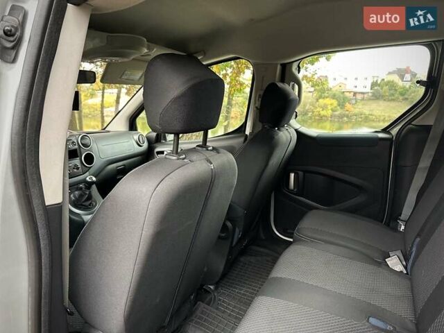 Серый Ситроен Берлинго, объемом двигателя 1.6 л и пробегом 251 тыс. км за 7499 $, фото 48 на Automoto.ua