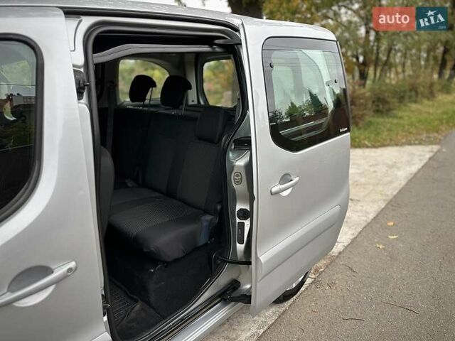 Серый Ситроен Берлинго, объемом двигателя 1.6 л и пробегом 251 тыс. км за 7499 $, фото 32 на Automoto.ua