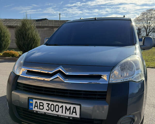 Серый Ситроен Берлинго, объемом двигателя 1.6 л и пробегом 182 тыс. км за 7000 $, фото 1 на Automoto.ua