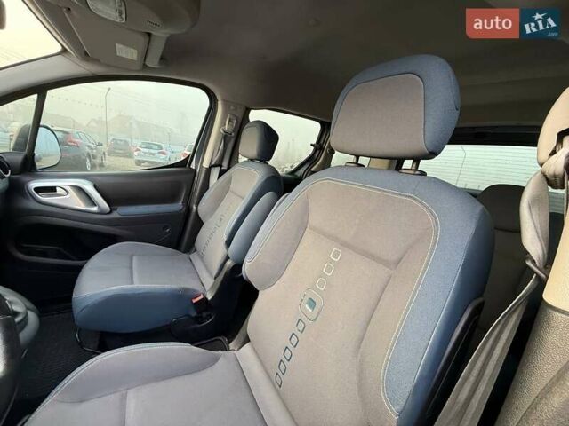 Серый Ситроен Берлинго, объемом двигателя 1.6 л и пробегом 255 тыс. км за 5699 $, фото 10 на Automoto.ua