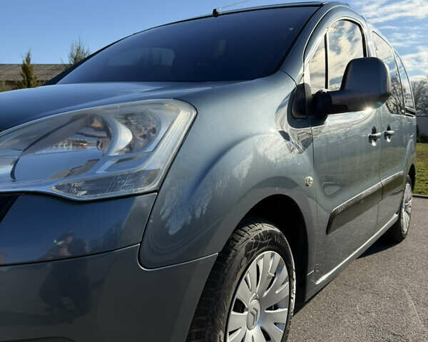 Серый Ситроен Берлинго, объемом двигателя 1.6 л и пробегом 182 тыс. км за 7000 $, фото 16 на Automoto.ua