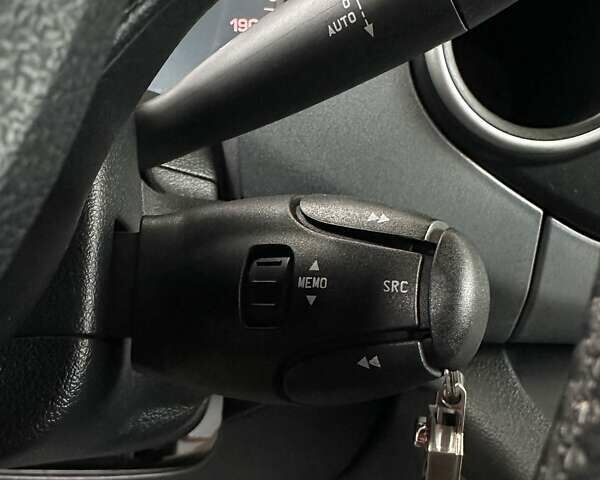 Серый Ситроен Берлинго, объемом двигателя 1.6 л и пробегом 251 тыс. км за 7499 $, фото 60 на Automoto.ua