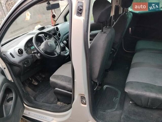 Серый Ситроен Берлинго, объемом двигателя 1.56 л и пробегом 304 тыс. км за 6750 $, фото 9 на Automoto.ua