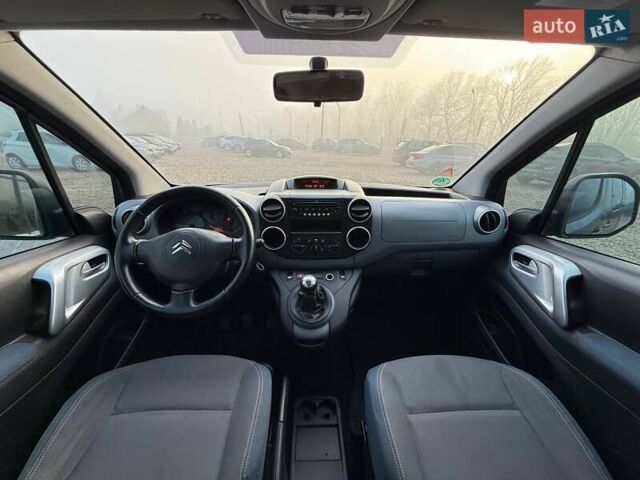 Серый Ситроен Берлинго, объемом двигателя 1.6 л и пробегом 255 тыс. км за 5699 $, фото 12 на Automoto.ua